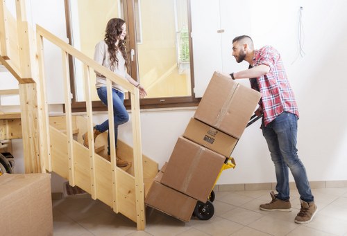 Local moving truck hire for apartment access in Harold Park