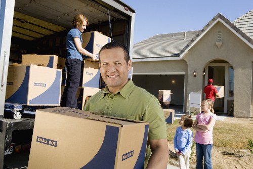 Packing and loading service for household items in Harold Park